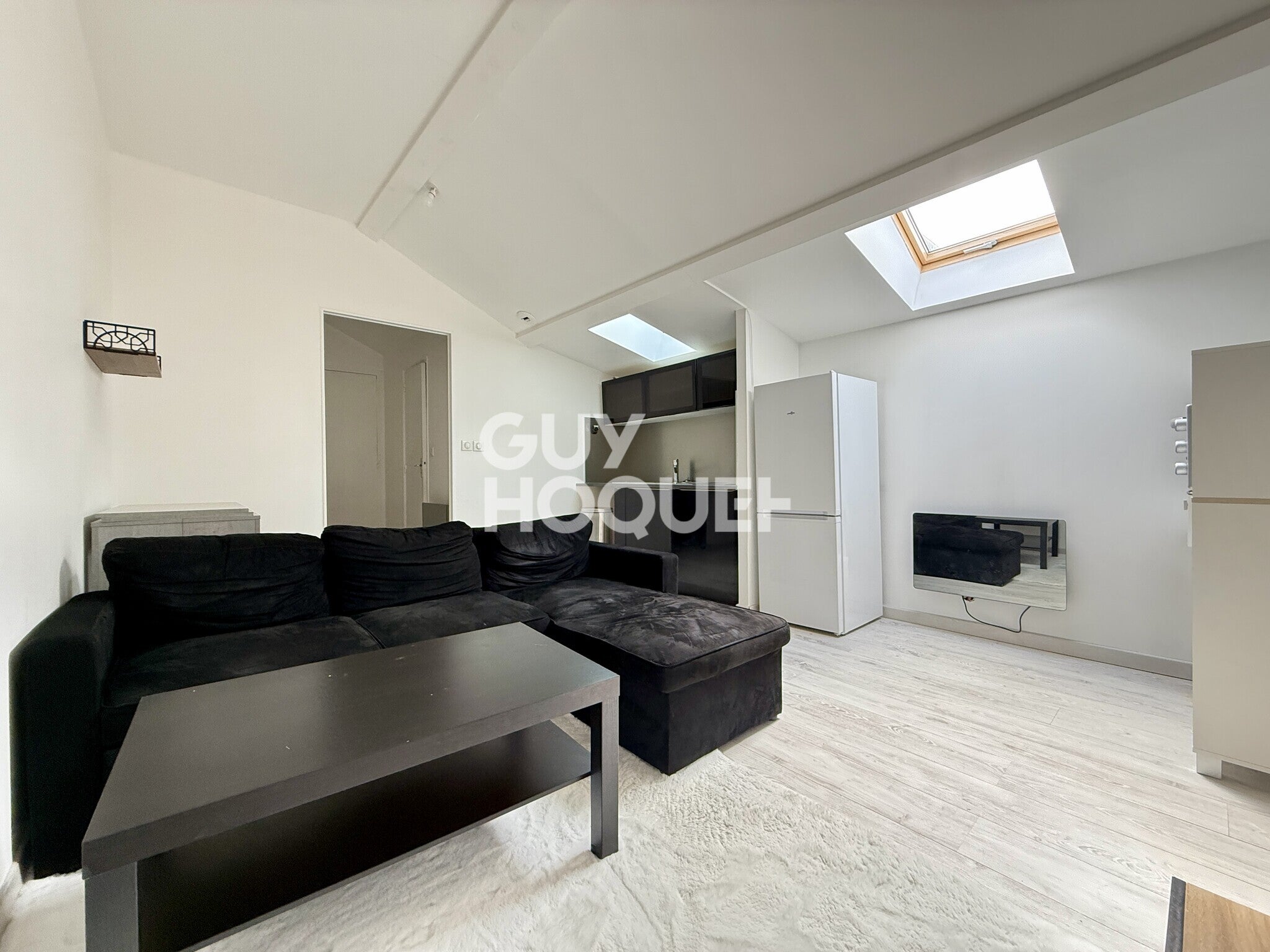 Flat Rue Baron in Reims