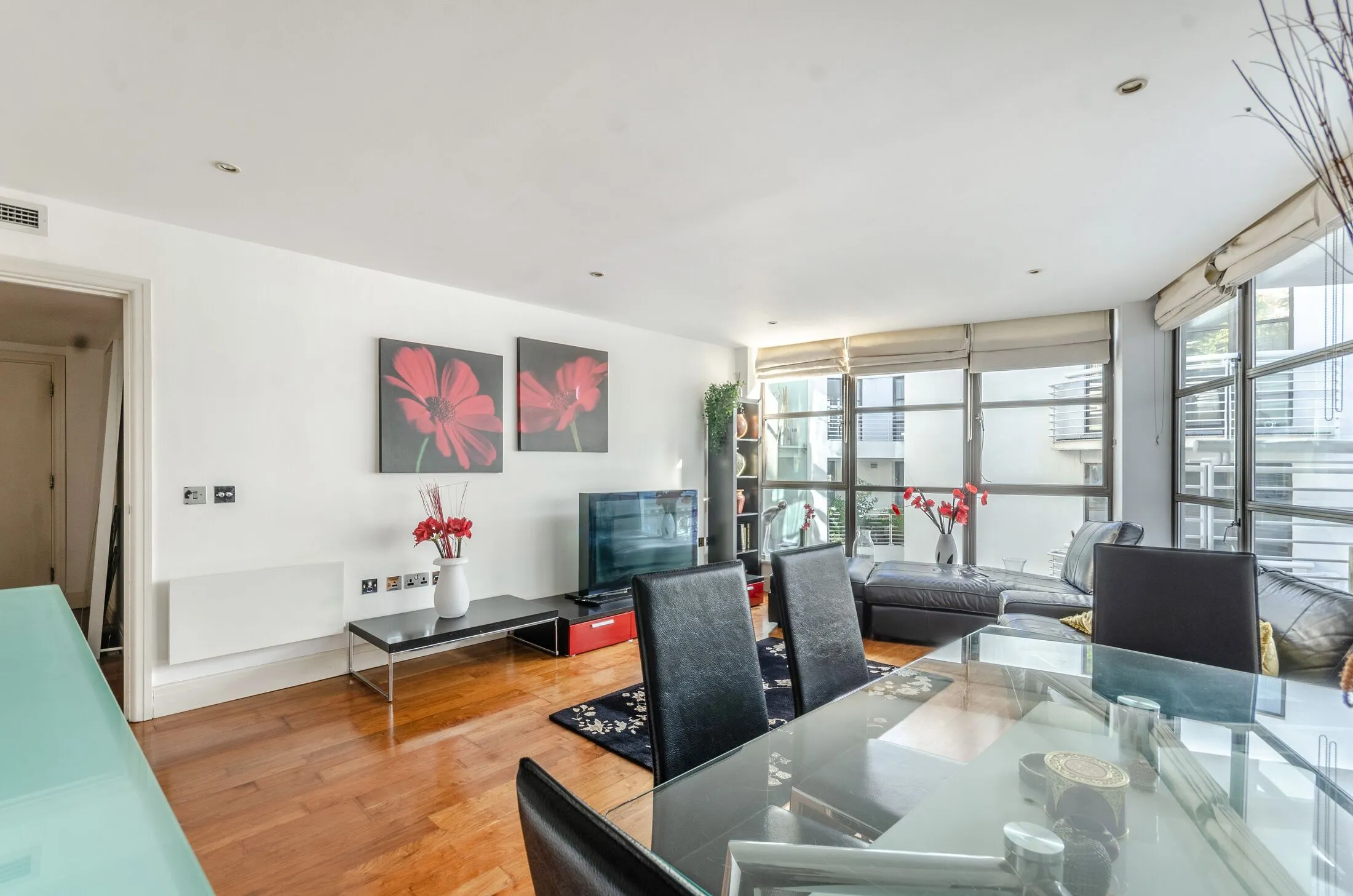 Flat Tavistock Street in City of Westminster