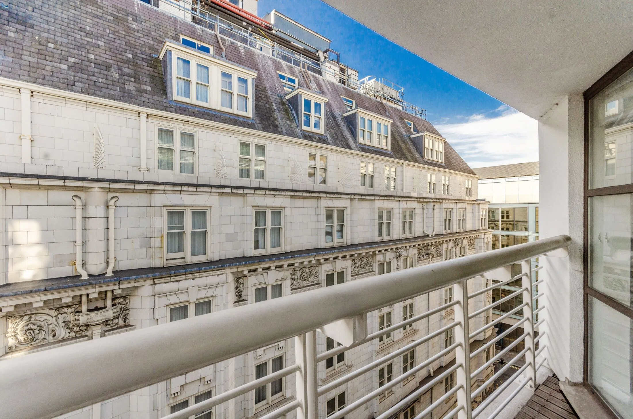 Flat Tavistock Street in City of Westminster