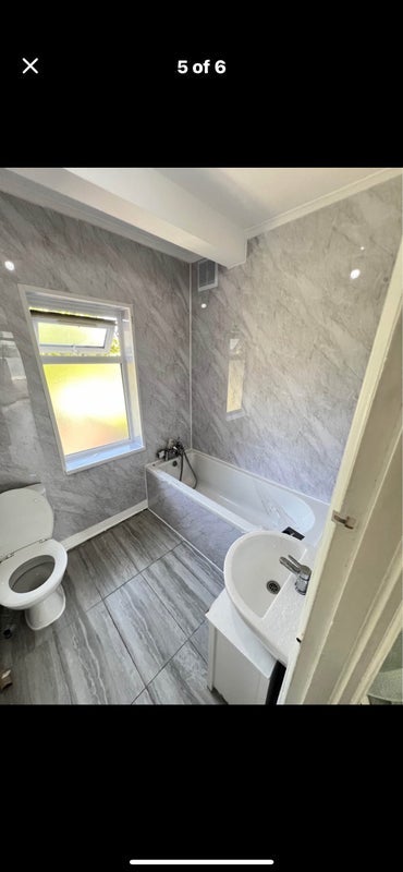 Room Walthamstow Avenue in Greater London