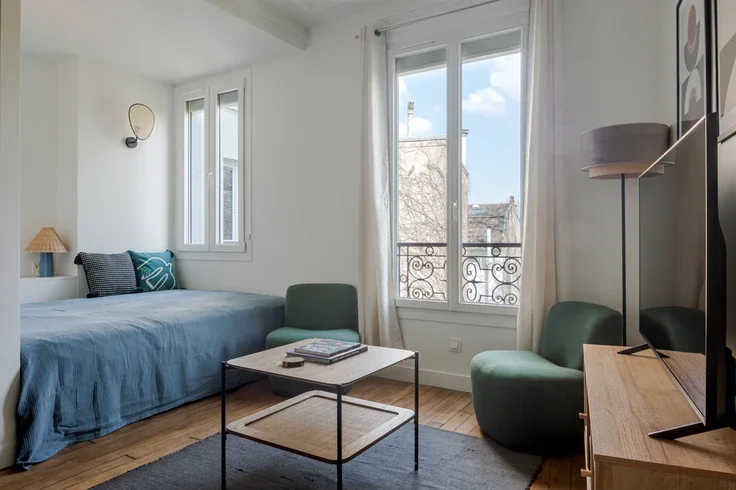 Appartement Rue Cavallotti à Paris