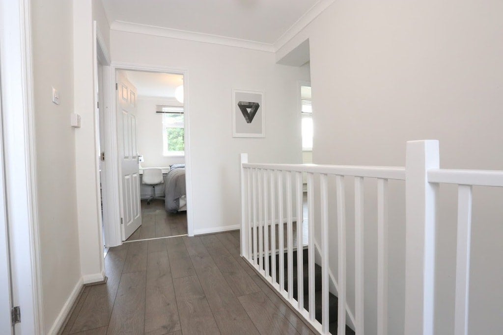 Room Saltwell Street in Greater London