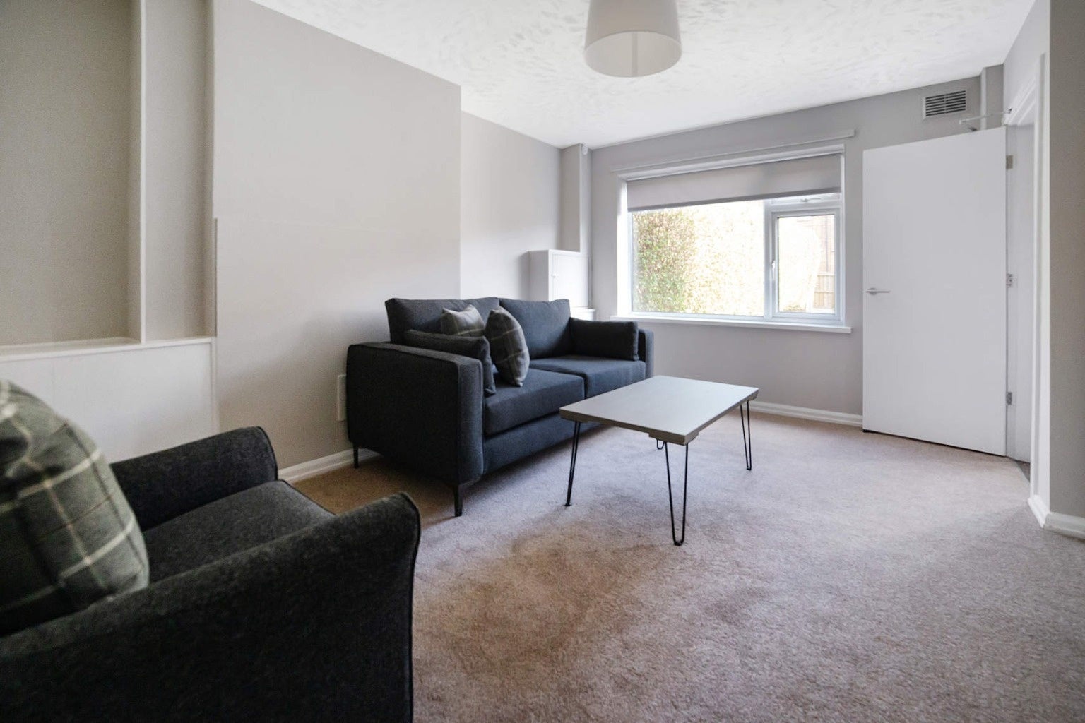 Flat Tissington Road in Nottingham