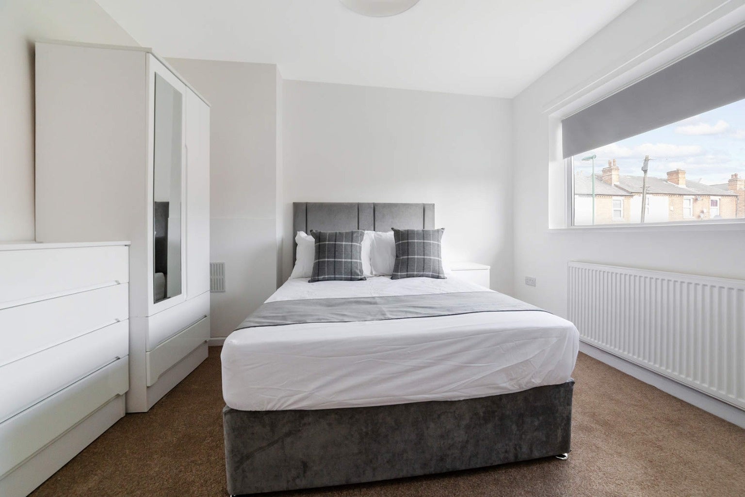 Flat Tissington Road in Nottingham