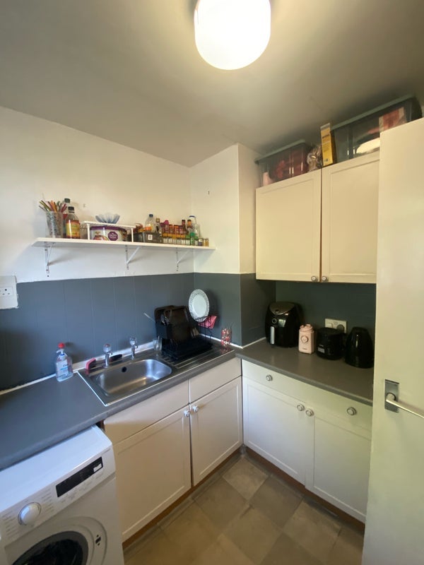 Room Rotherhithe New Road in Greater London