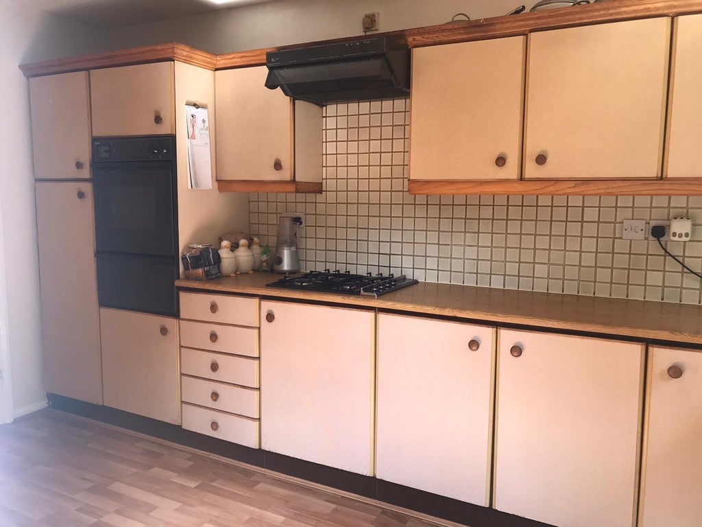 House Penryn Close in Nuneaton and Bedworth