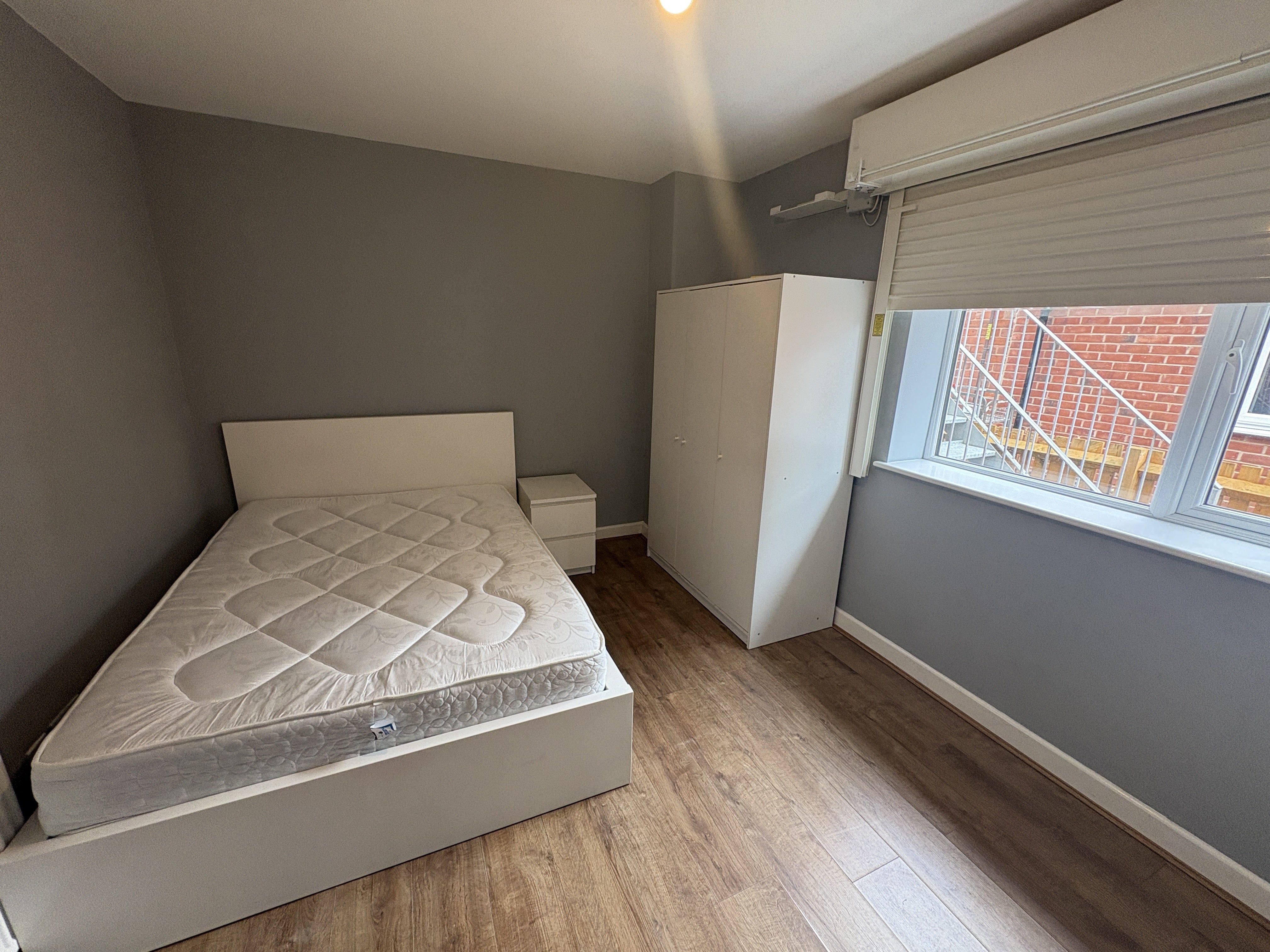 Flat Bearwood Road in Sandwell