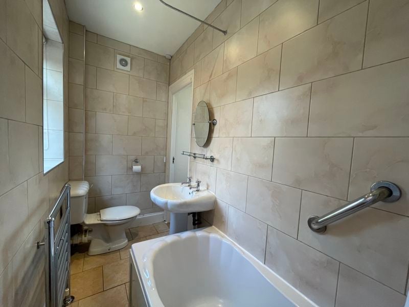 Flat Borrowdale Avenue in Newcastle upon Tyne