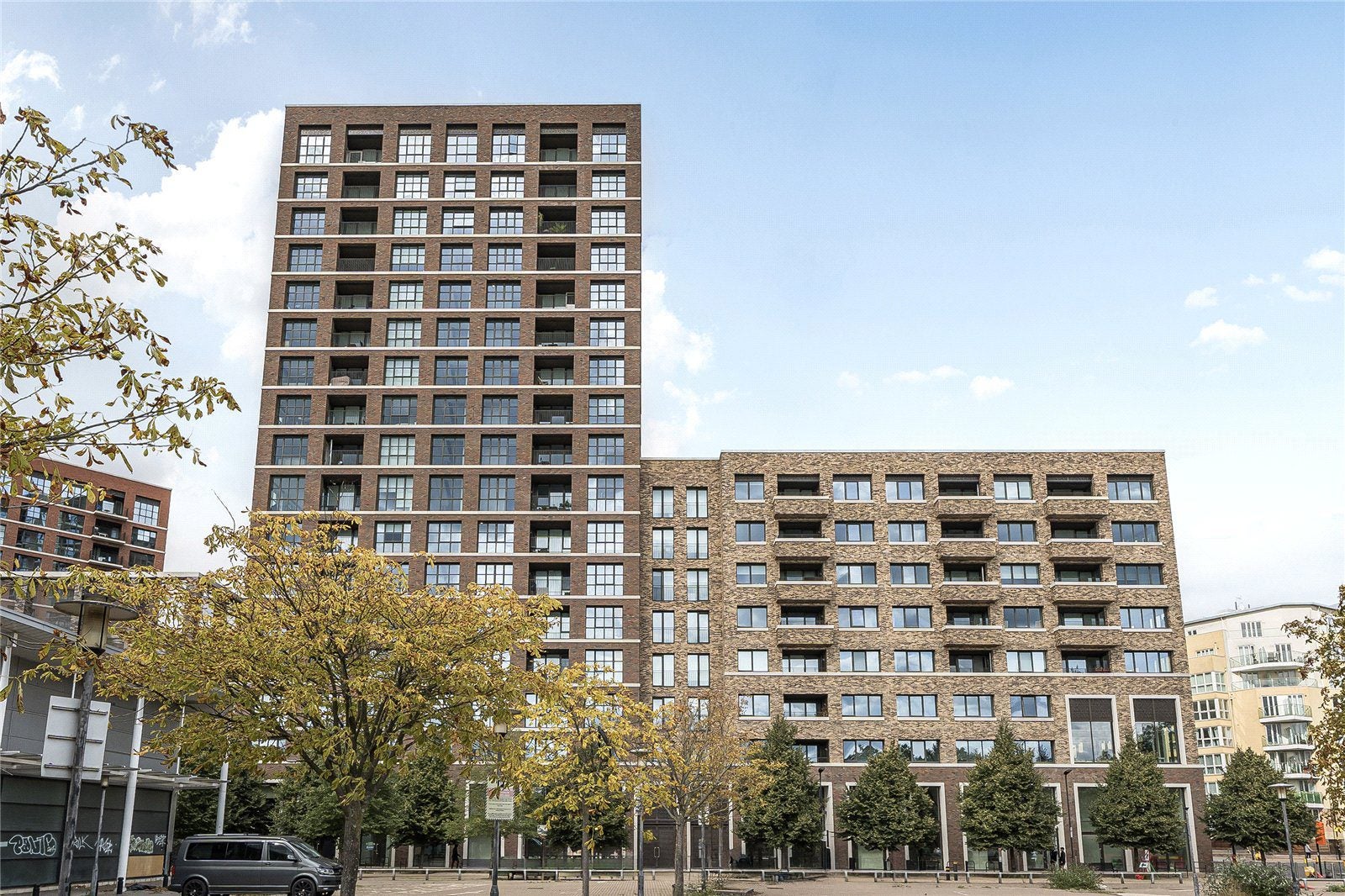 Flat Maritime Street in Greater London