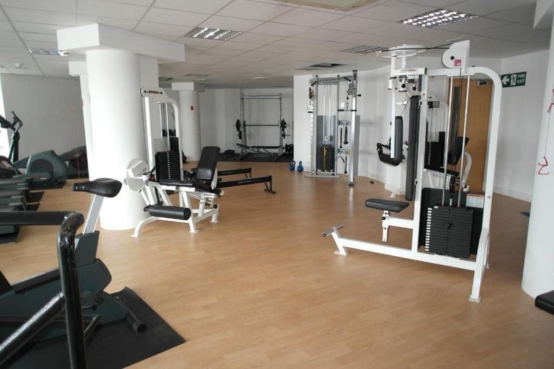 Room Arnhem Place in Greater London