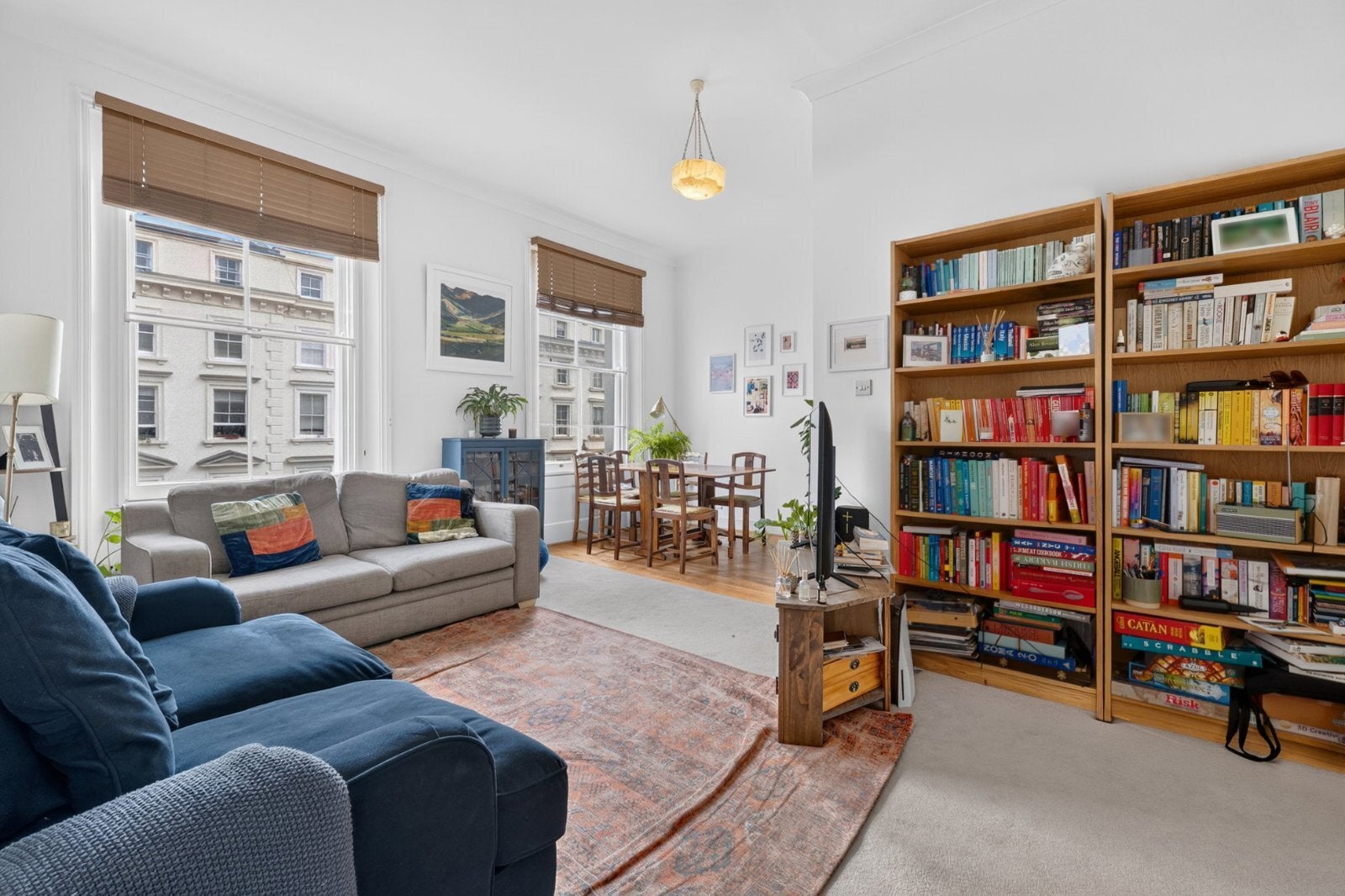 Flat Belgrave Road in City of Westminster