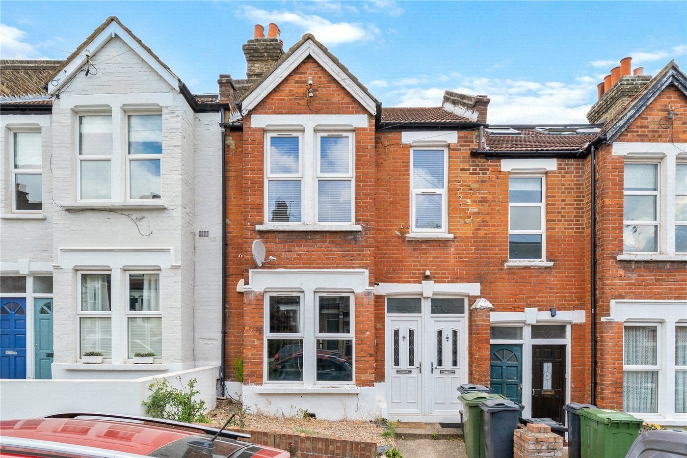 Flat Durban Road in Greater London