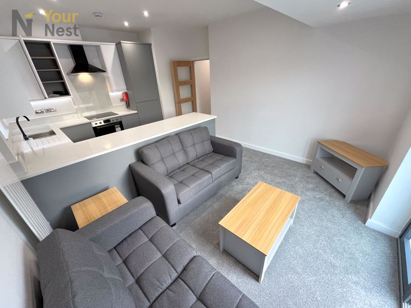 Flat Derwentwater Terrace in Leeds