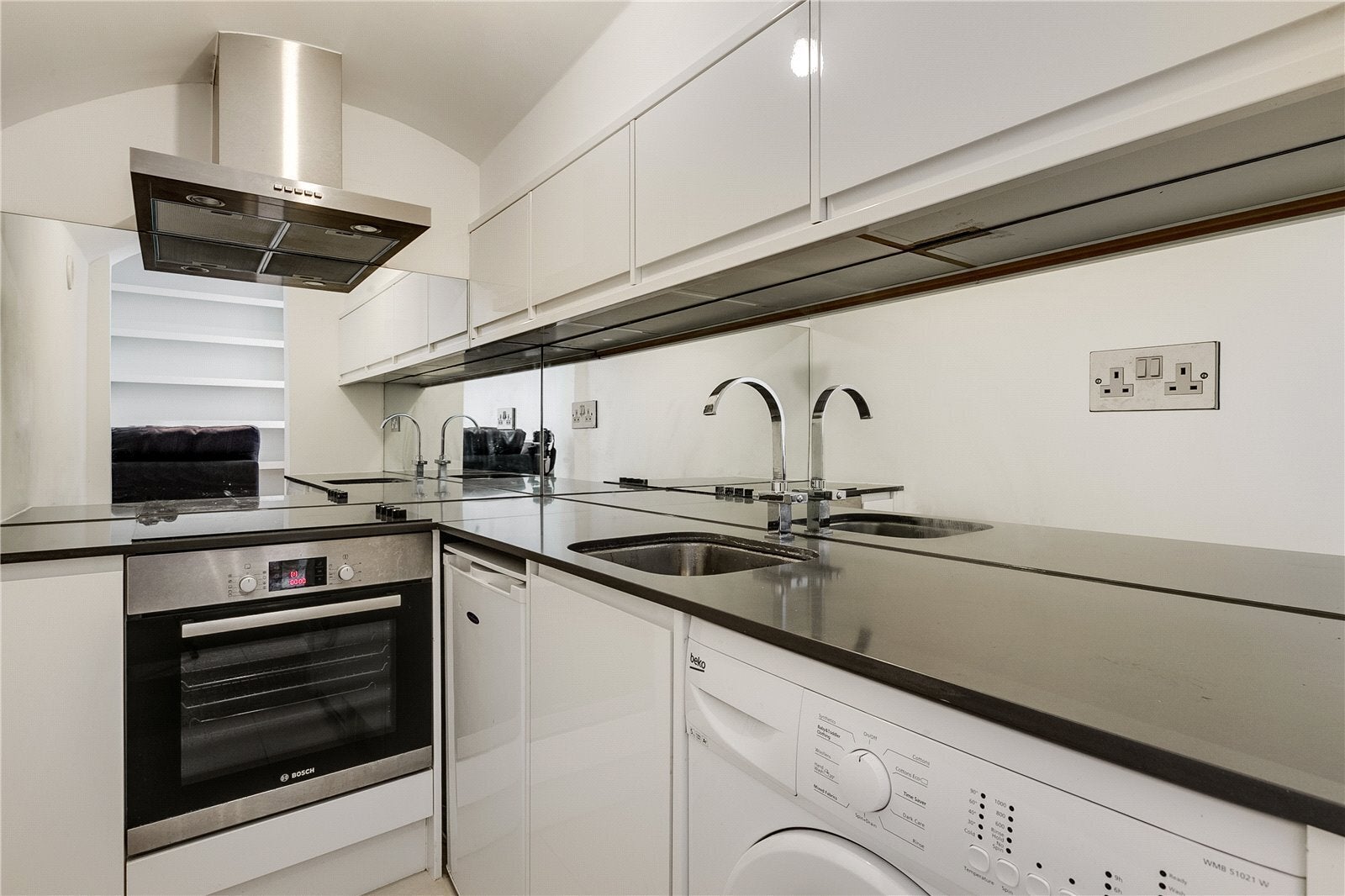 Flat Queen's Gate in Greater London