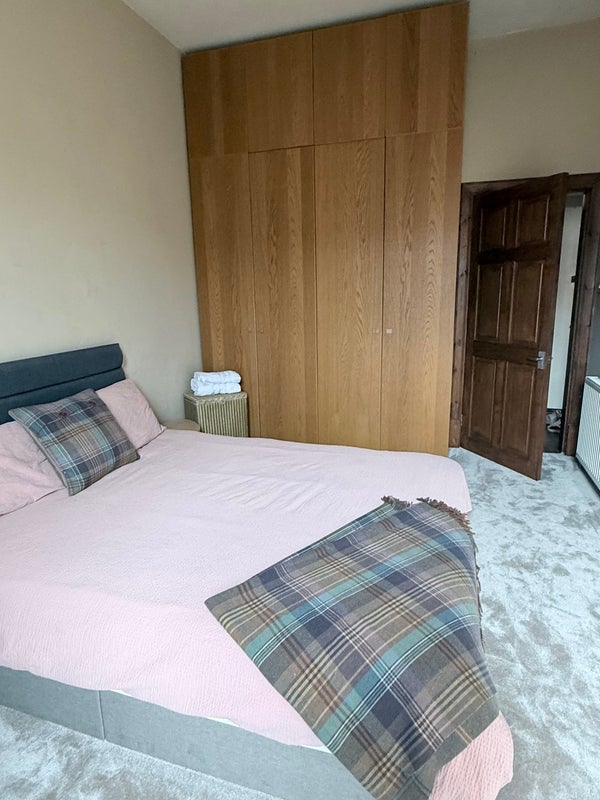 Flat Cathcart Road in Glasgow