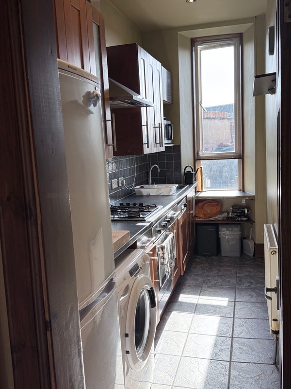 Flat Cathcart Road in Glasgow