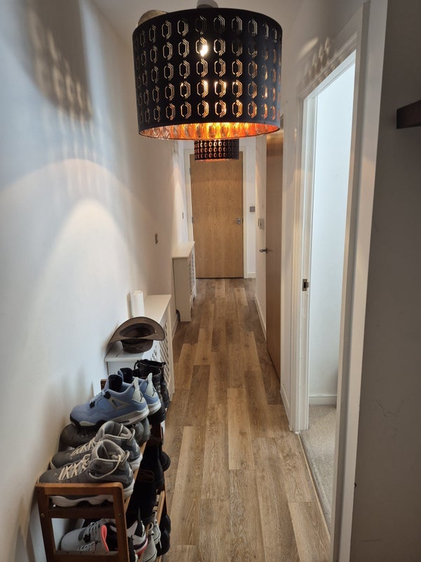 Flat Thurlow Street in Greater London