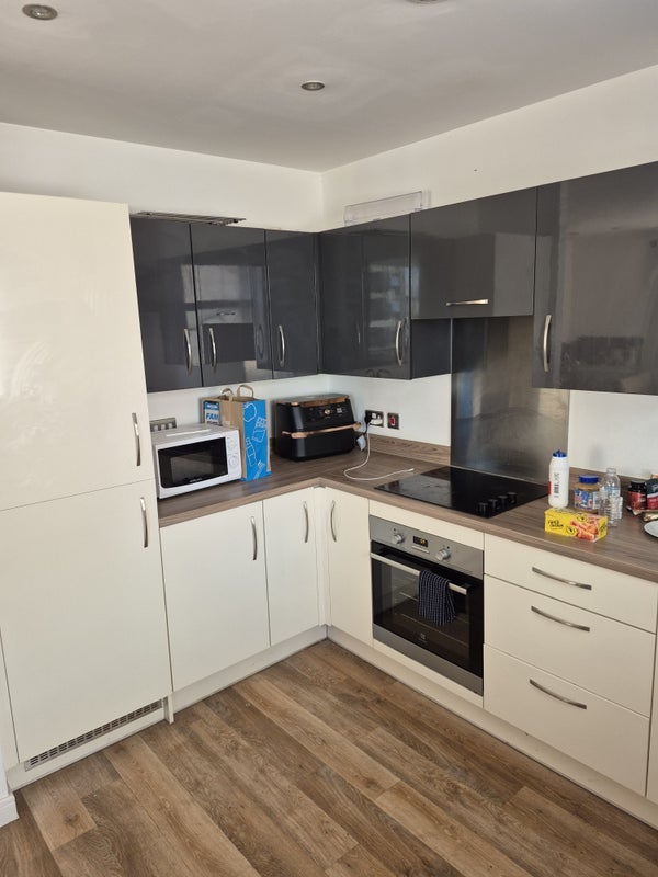 Flat Thurlow Street in Greater London