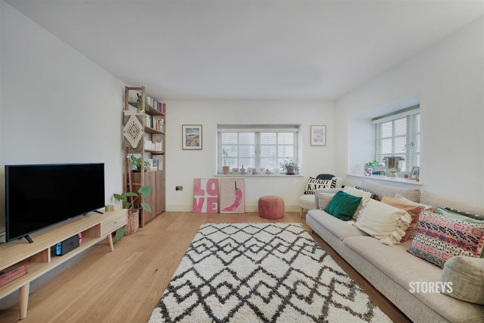 Flat Kingsland Road in London