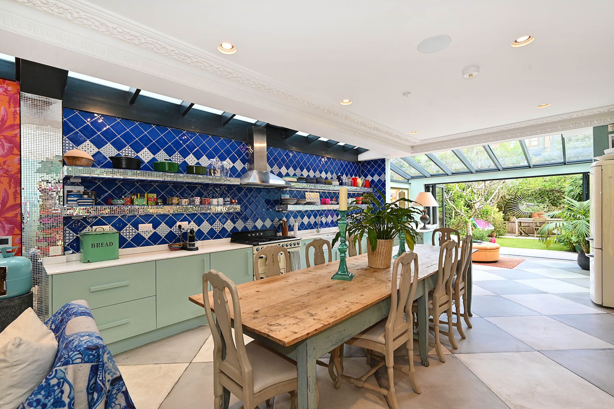 House Fellows Road in Greater London