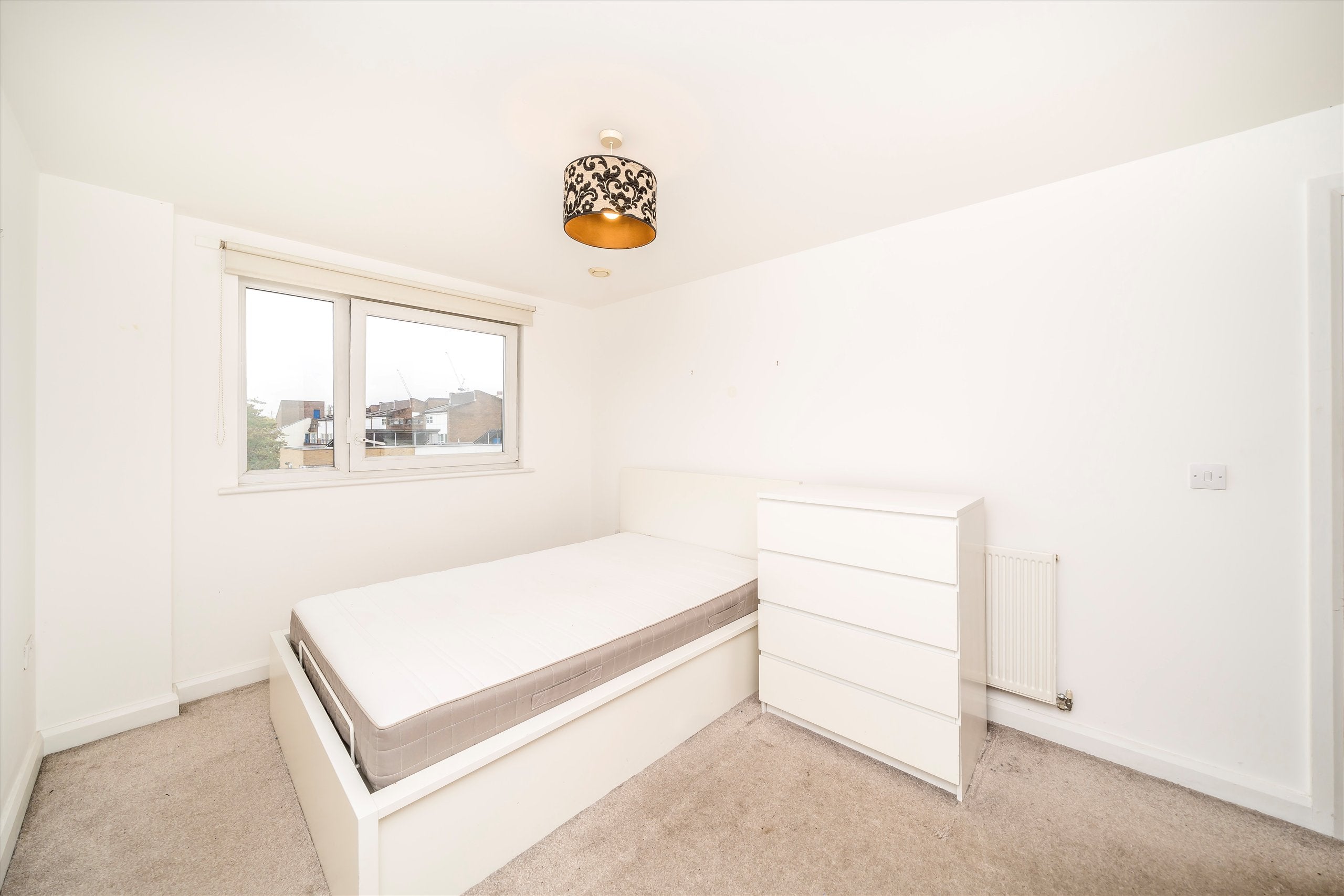 Flat Cottington Street in Greater London