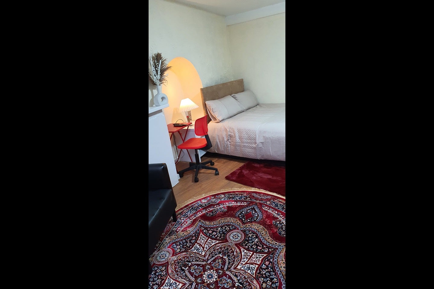 Room Alfreton Road in Nottingham