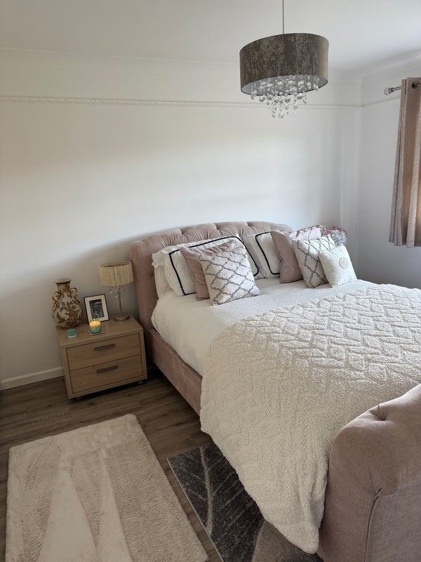 Room Craylands in Basildon