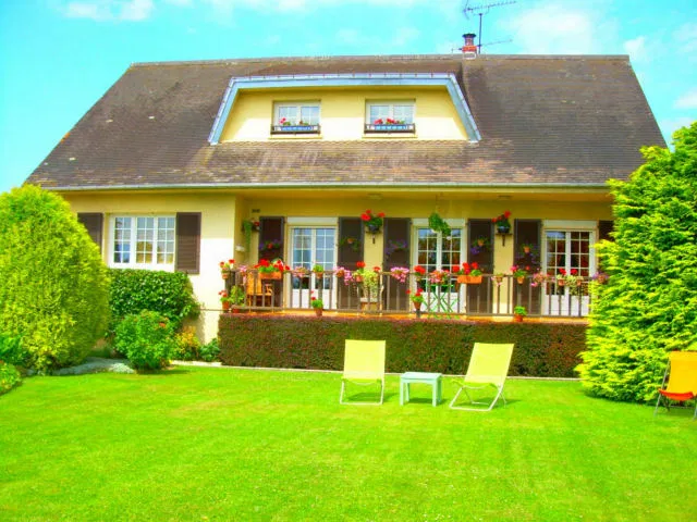 Room D 50 in Bénesville