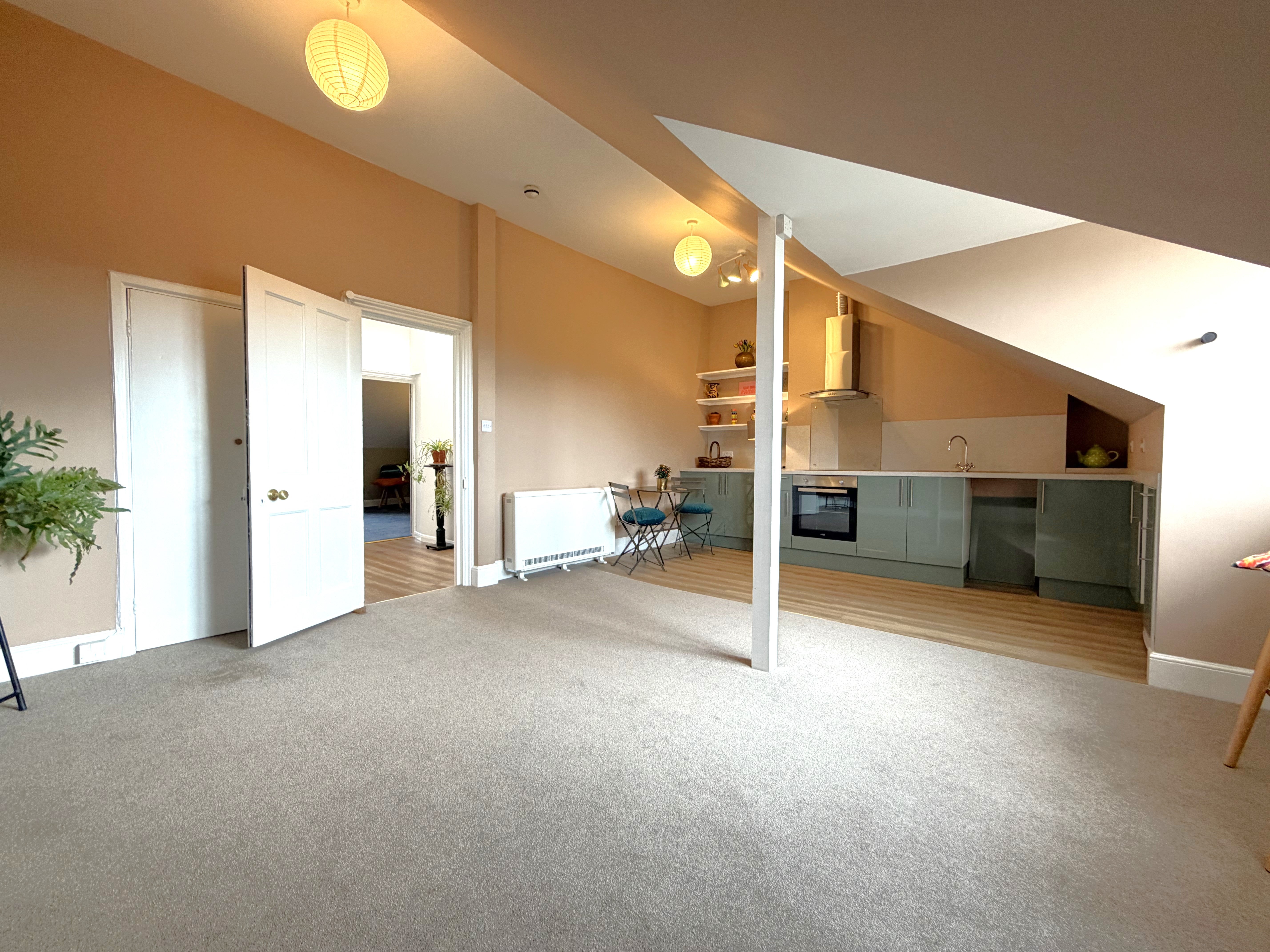 Flat Salisbury Road in Hove