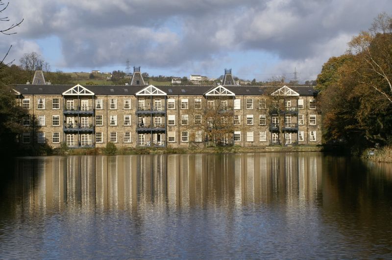Flat Beestonley Lane in Calderdale