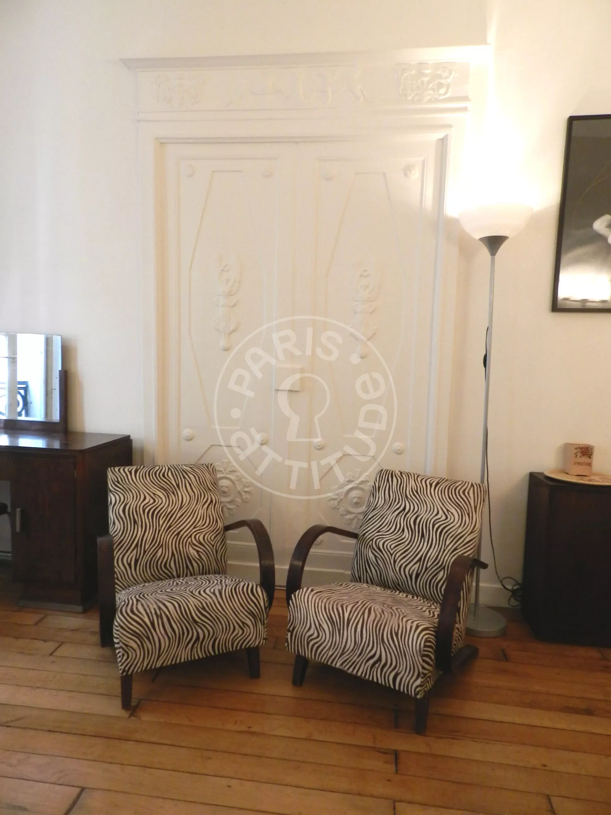 Appartement Rue des Écouffes à Paris