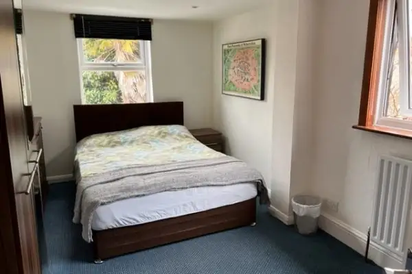 Room Westfield Road in Wellingborough