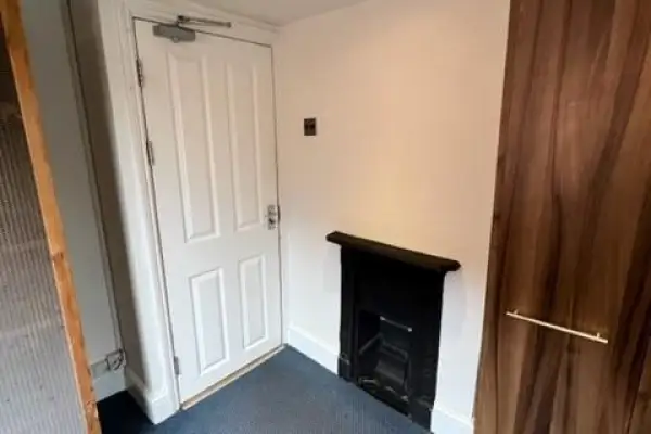 Room Westfield Road in Wellingborough