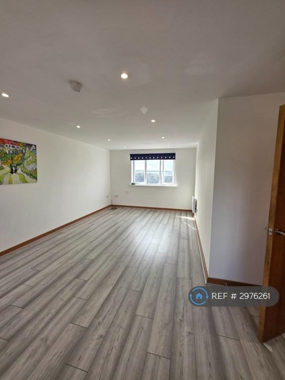 Flat Kendal in Purfleet-on-Thames