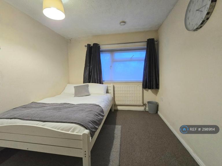 Room Frere Road in Norwich