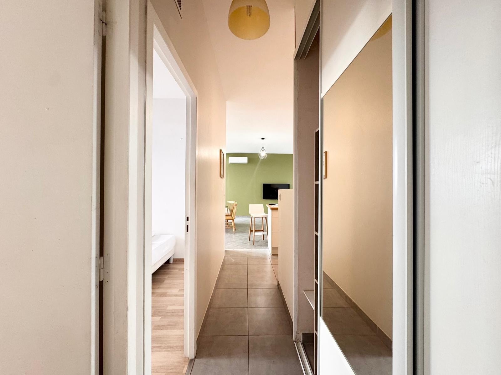 Appartement Avenue Feuchères à Nîmes