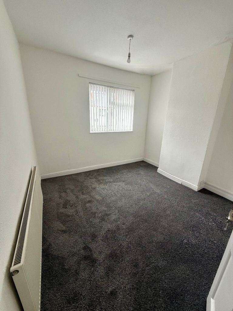 House Gladys Road in Sandwell