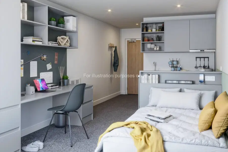 Room Registry Street in Stoke-on-Trent