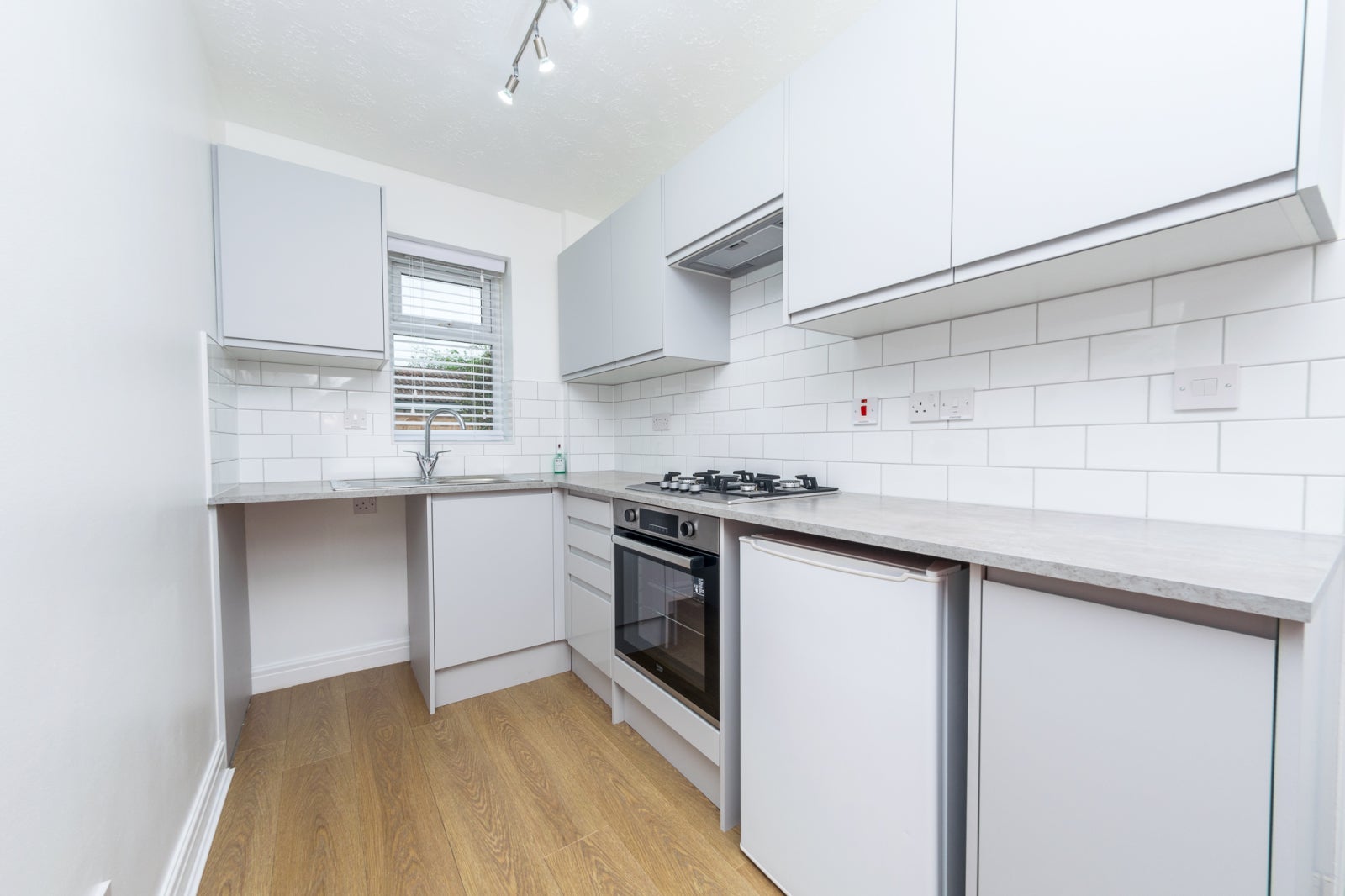Flat Falcon Mews in Leeds