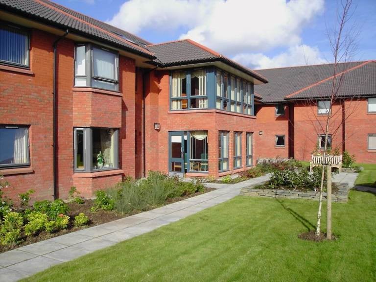Flat Hunter Road in Bothwell