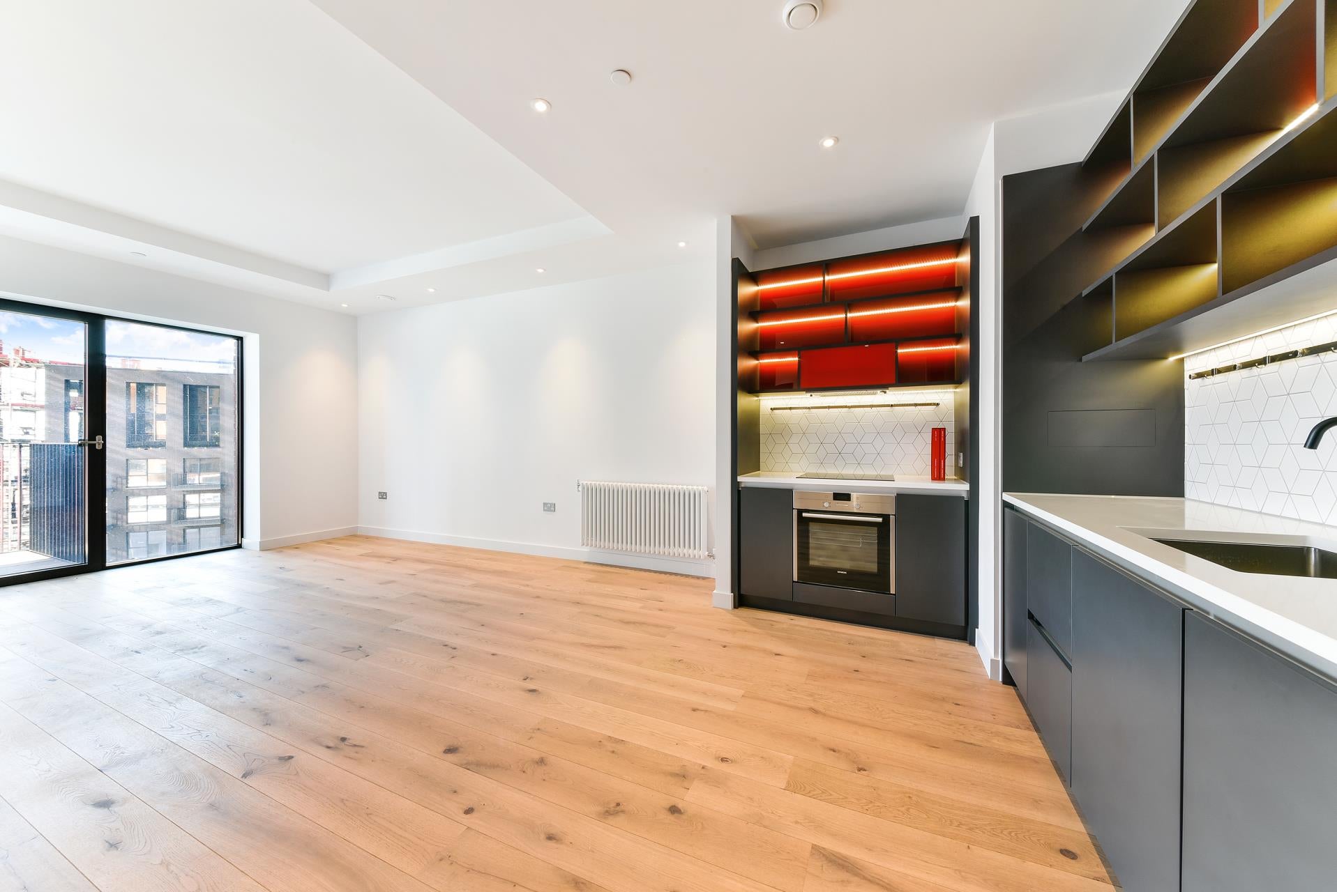 Flat Hope Street in Greater London