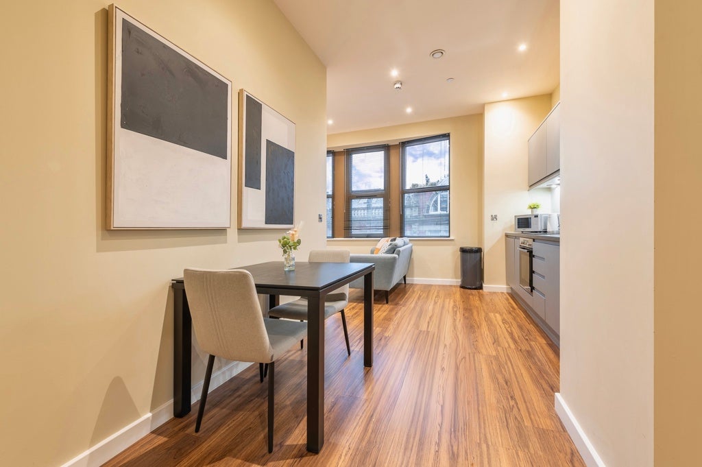 Flat Albion Place in Leeds
