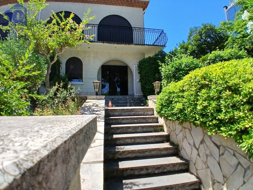 Maison Avenue Émile Claparède à Béziers