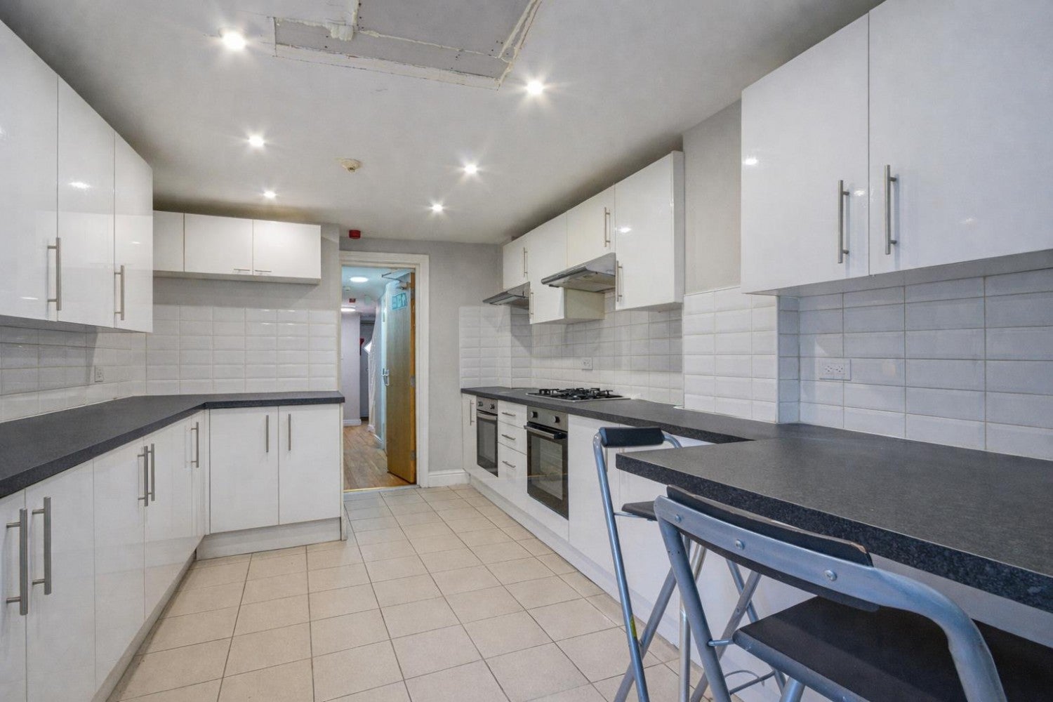 Flat Treherbert Street in Cardiff