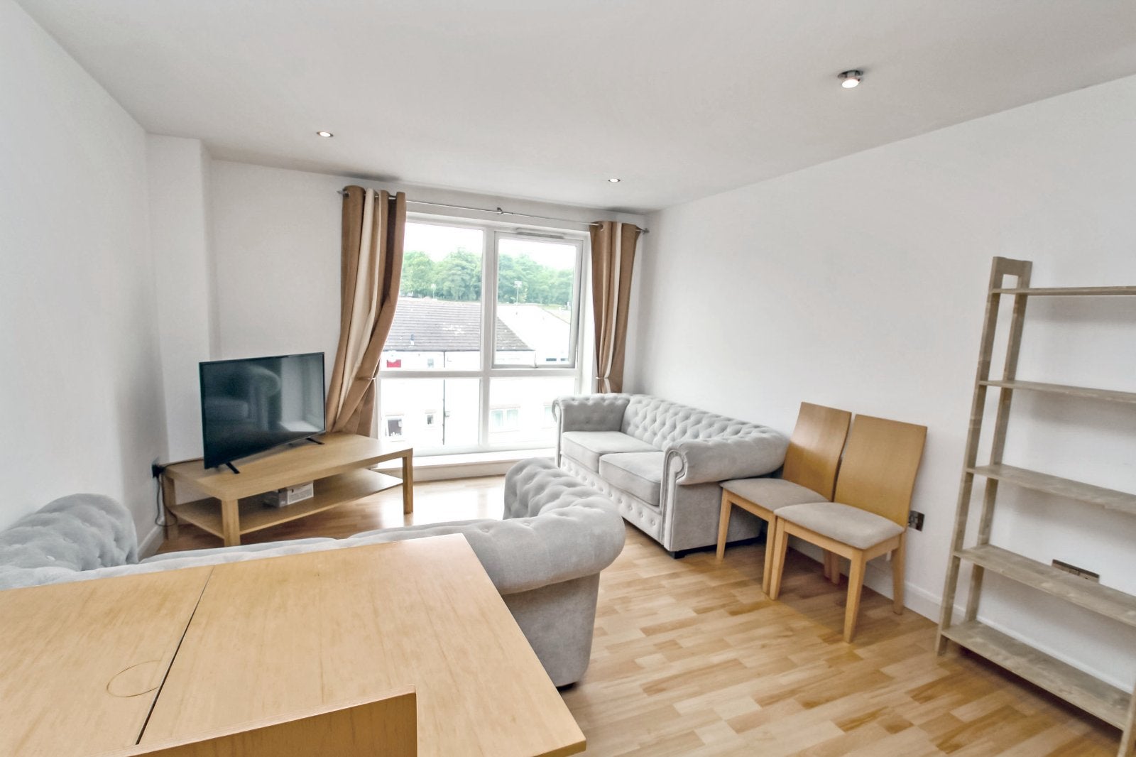 Flat Holborn Approach in Leeds