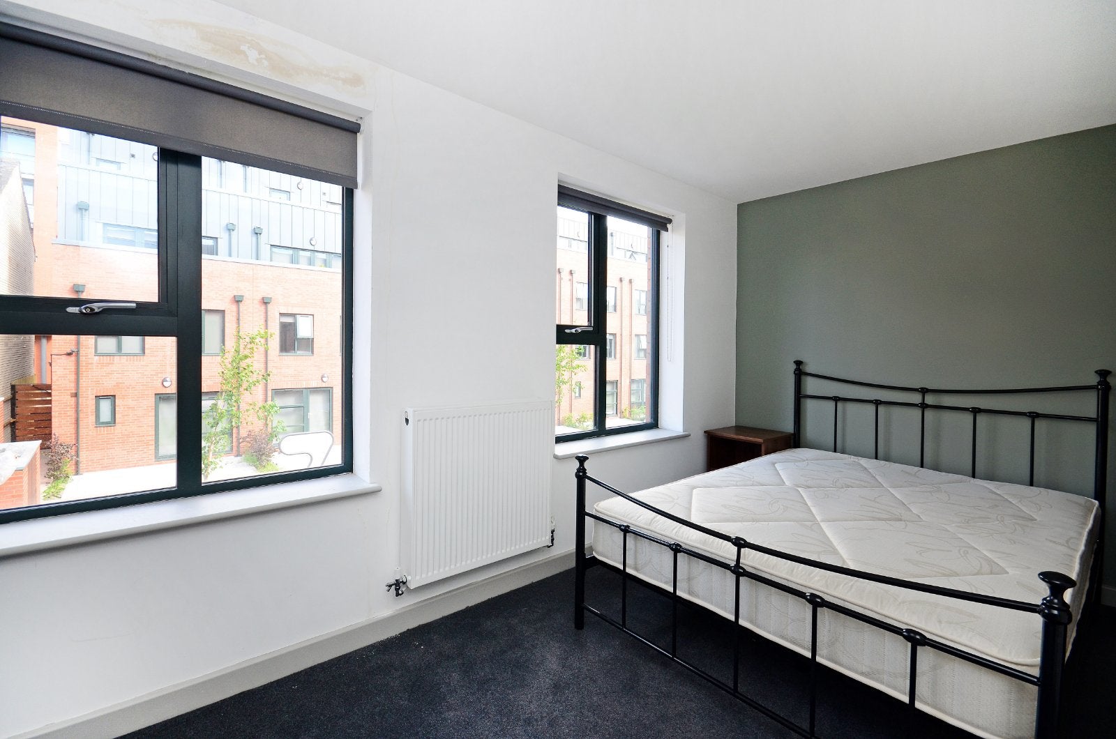 Room Green Lane in Sheffield