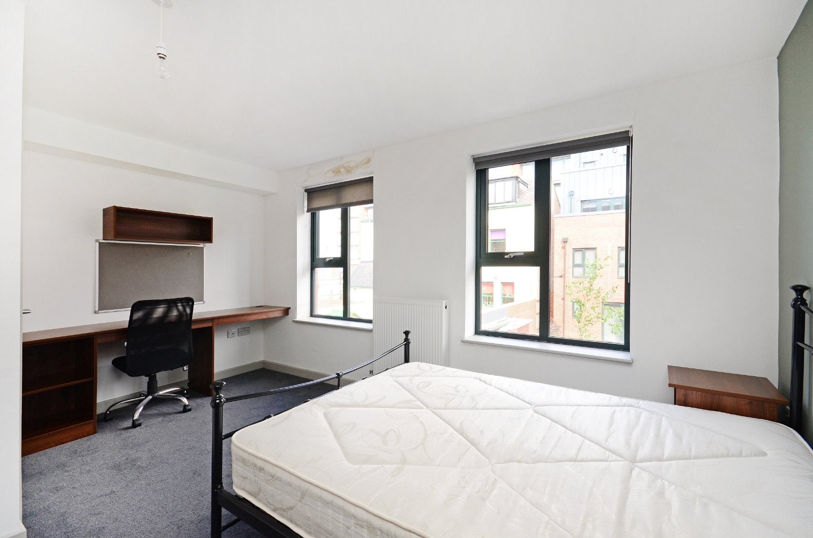 Room Green Lane in Sheffield