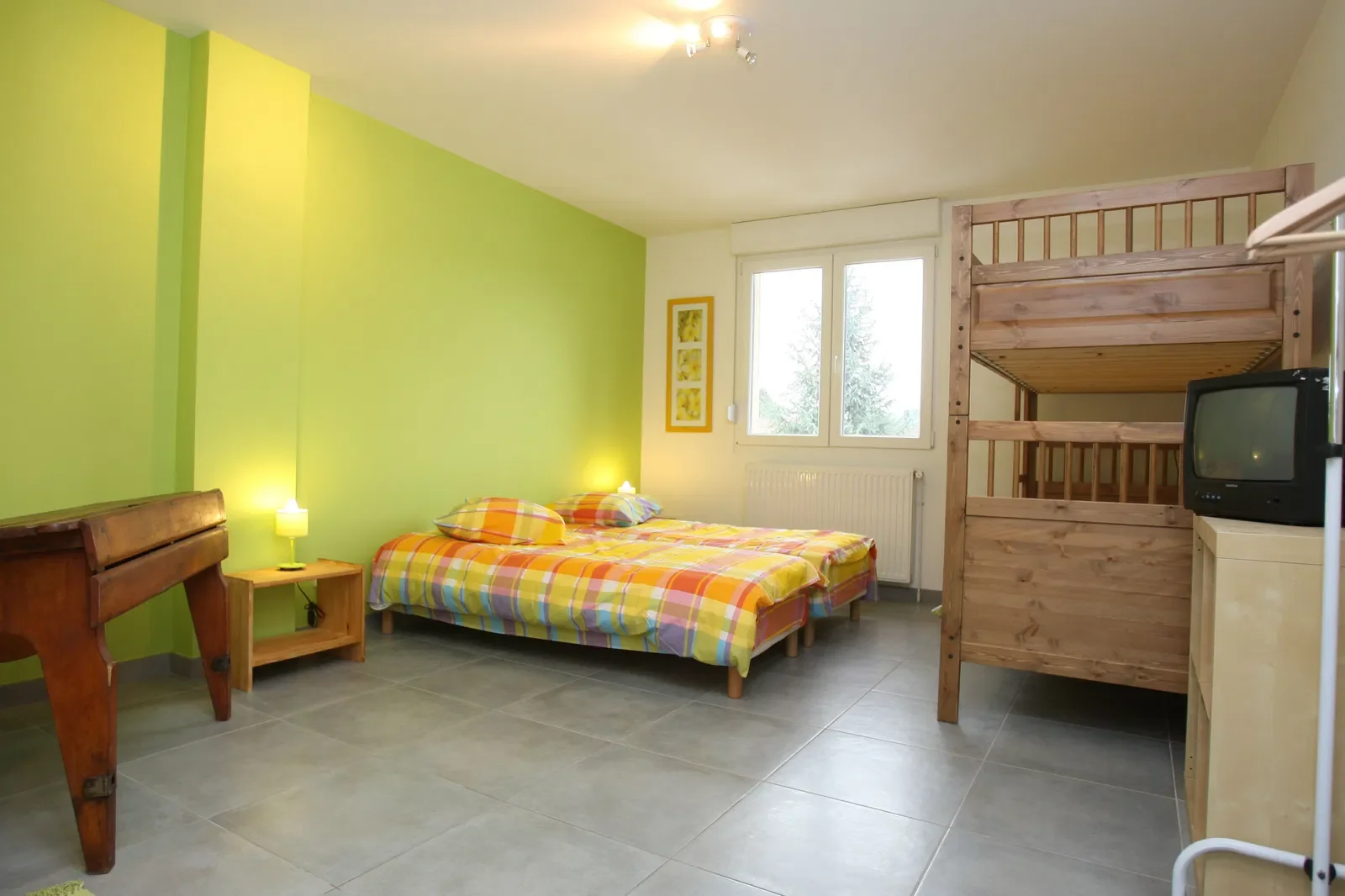 House En Jurue in Vezon