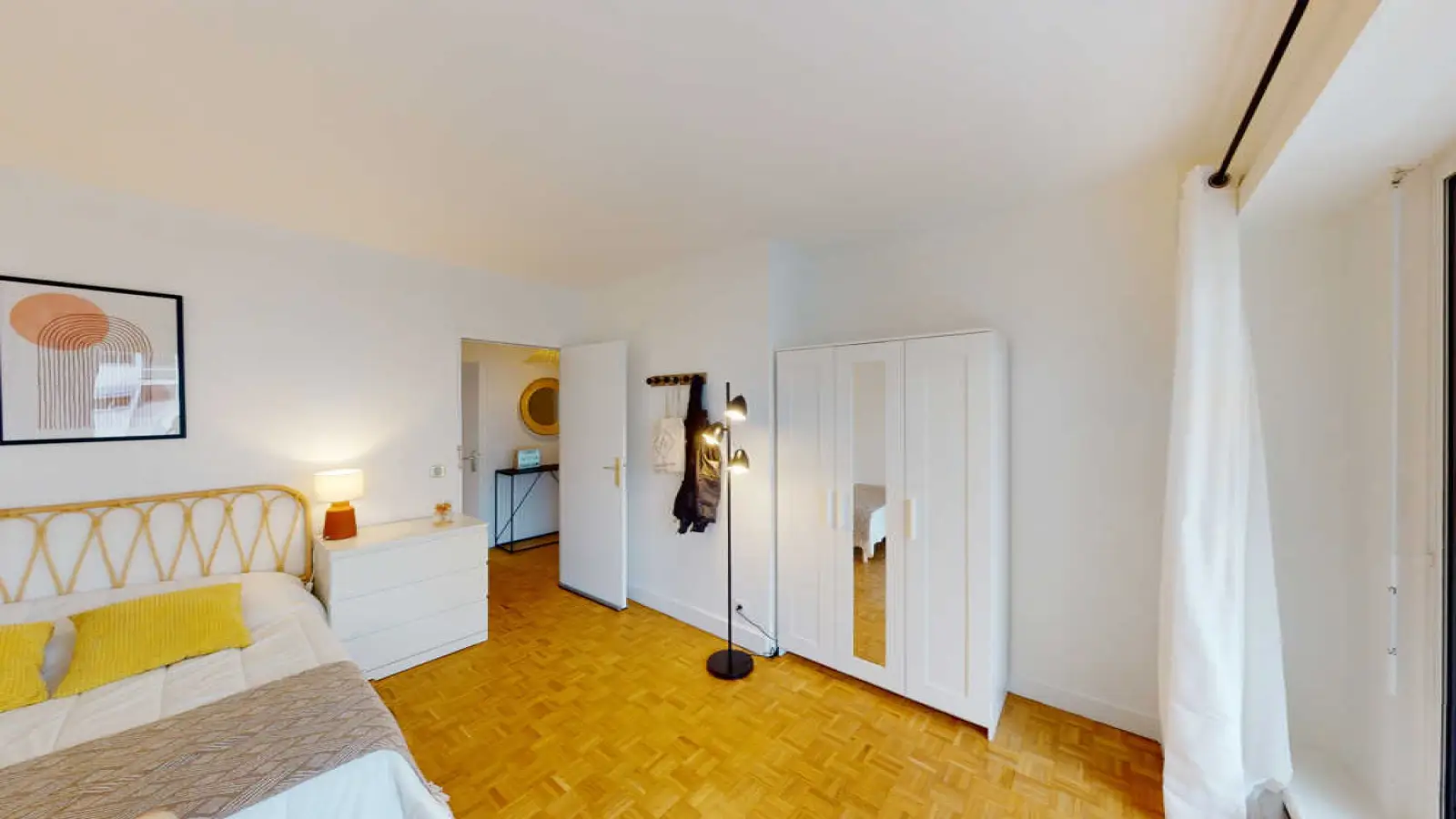 Room Rue de l'Industrie in Courbevoie