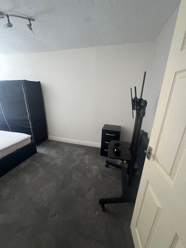 Room Dean Park Road in Bournemouth